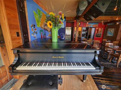 201 Glover Street S Twisp WA 98856