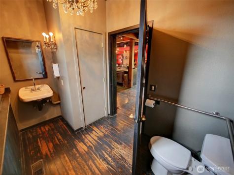 201 Glover Street S Twisp WA 98856