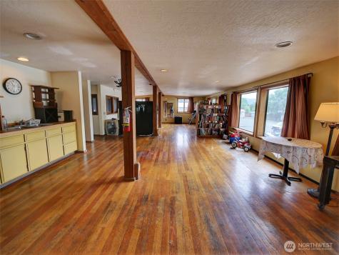 201 Glover Street S Twisp WA 98856