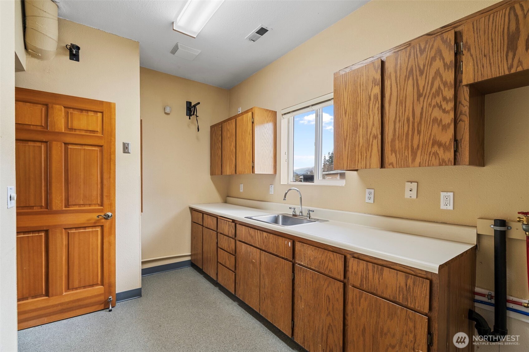 101 E Main Avenue Morton WA 98356