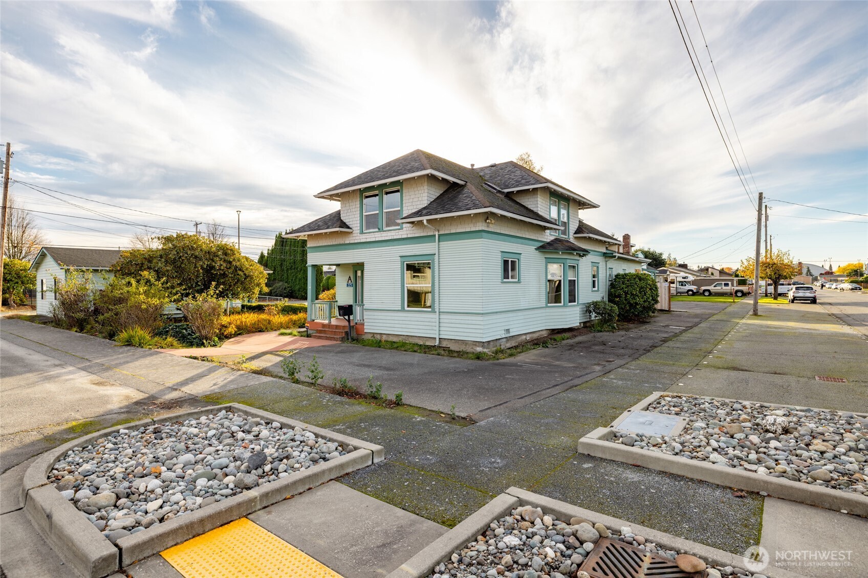 225 N Walnut Street Burlington WA 98233