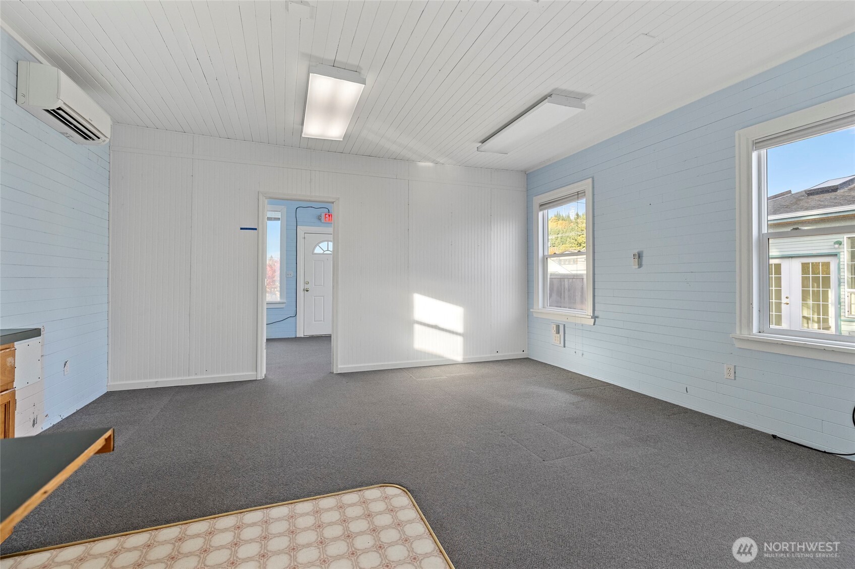 225 N Walnut Street Burlington WA 98233