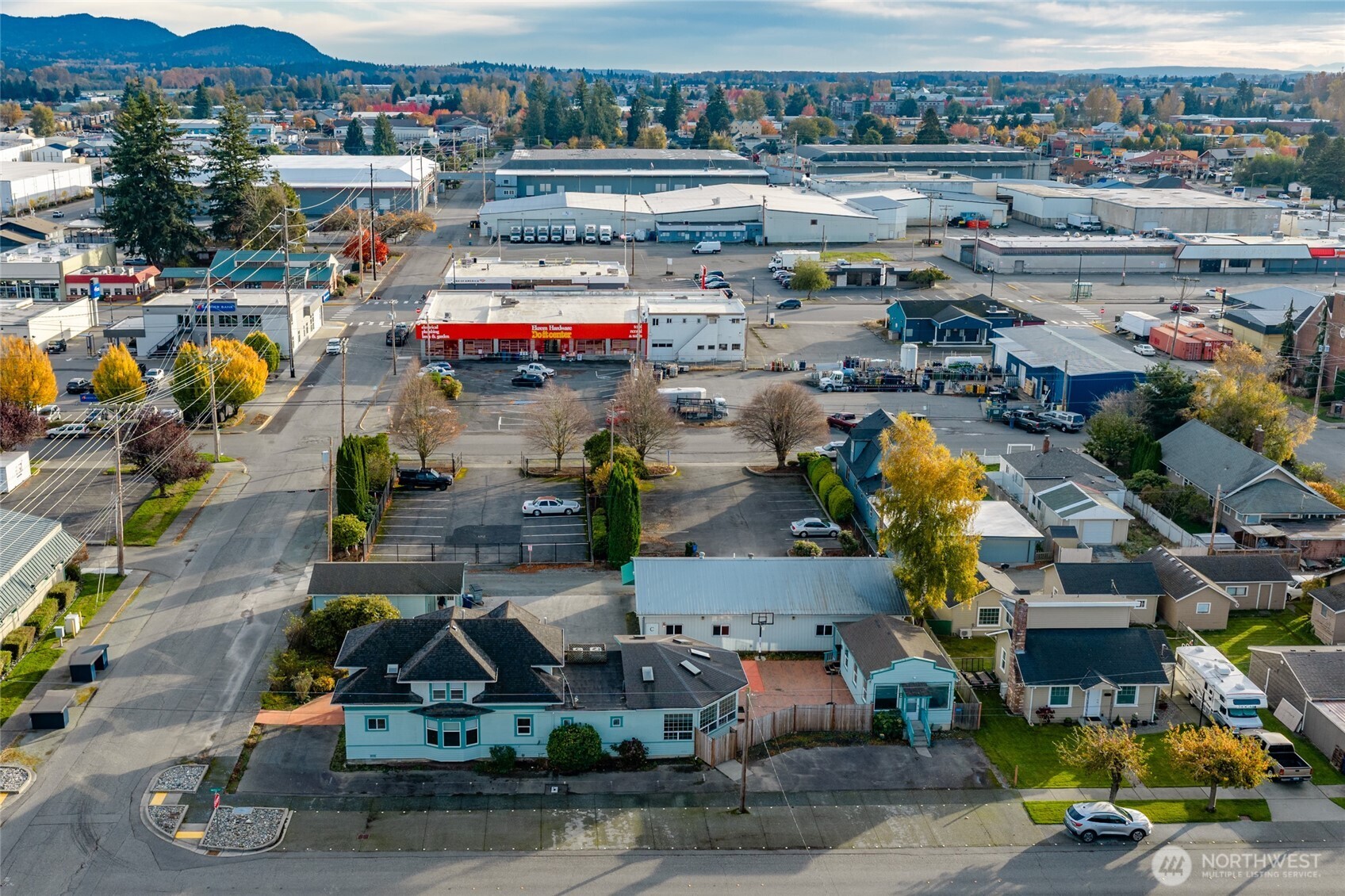 225 N Walnut Street Burlington WA 98233