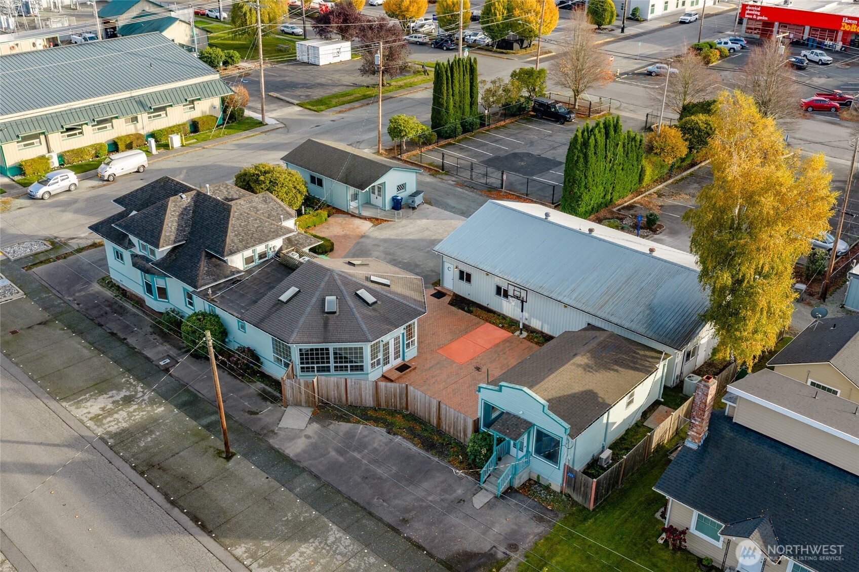 225 N Walnut Street Burlington WA 98233
