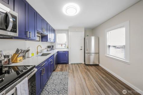 621 Houser Way S Renton WA 98057