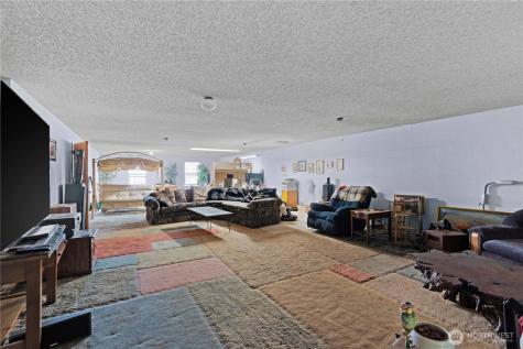 1413 112th Street S Tacoma WA 98444