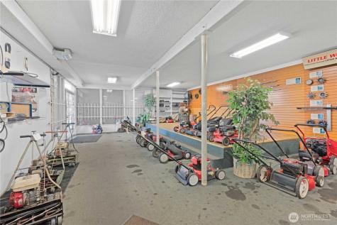 1413 112th Street S Tacoma WA 98444