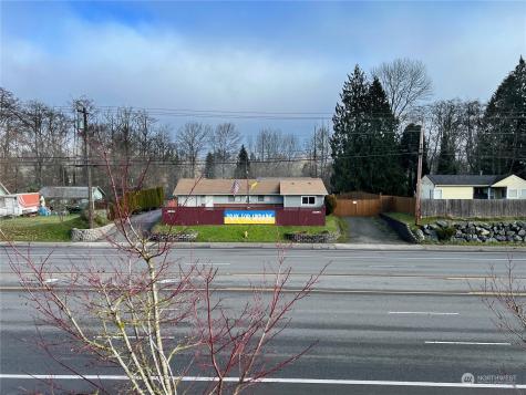 11401 Airport Road Everett WA 98204