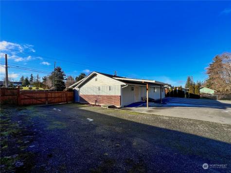 11401 Airport Road Everett WA 98204