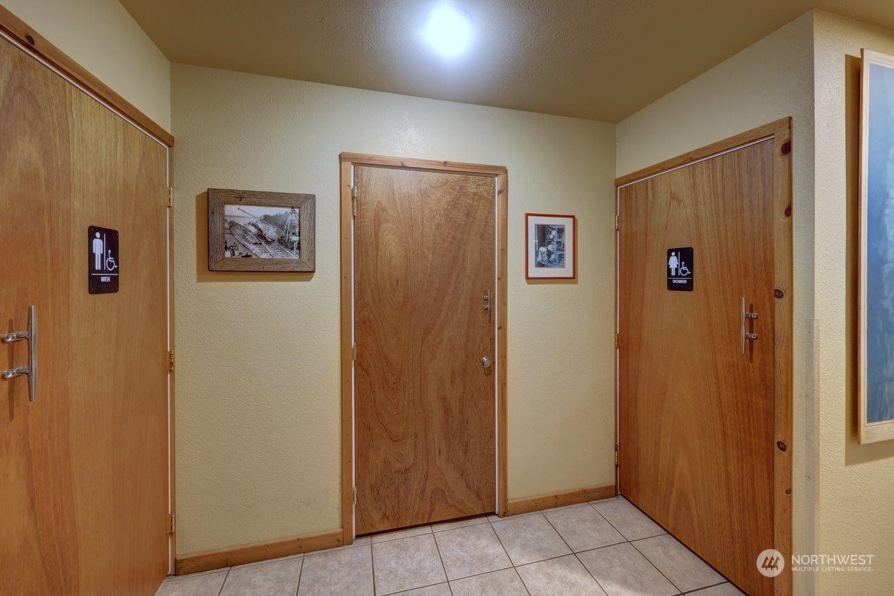 1917 Pacific Avenue S Long Beach WA 98631