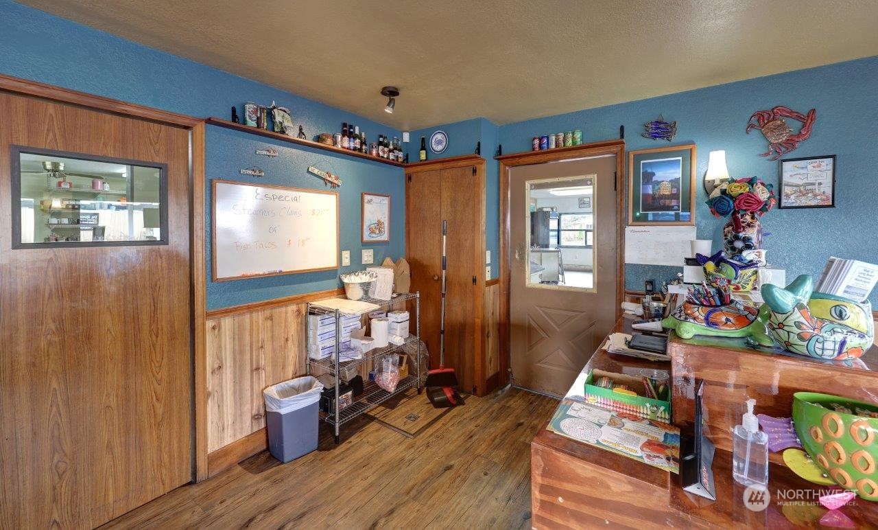 1917 Pacific Avenue S Long Beach WA 98631