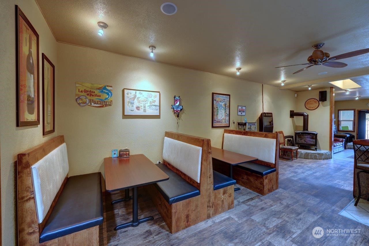1917 Pacific Avenue S Long Beach WA 98631
