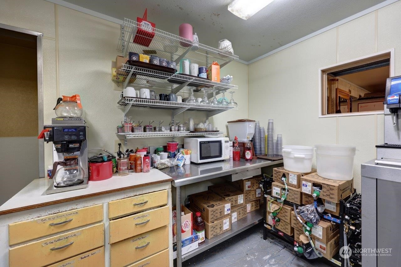 1917 Pacific Avenue S Long Beach WA 98631