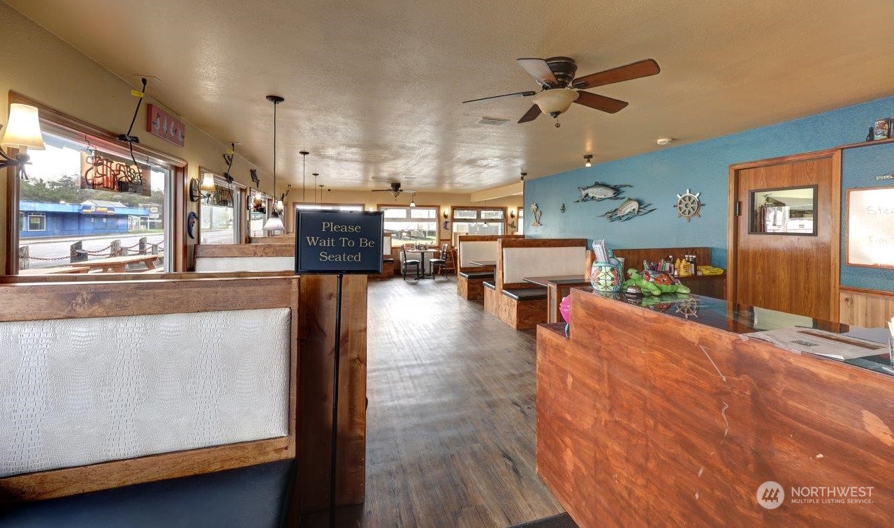 1917 Pacific Avenue S Long Beach WA 98631