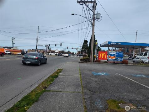 1610 N Laventure Road Mount Vernon WA 98273