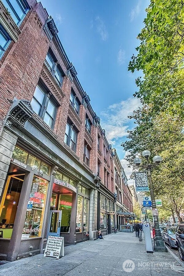 213 1st Avenue S Seattle WA 98104