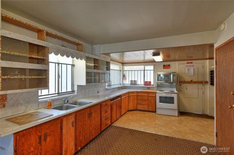 21223 67th Avenue W Lynnwood WA 98036