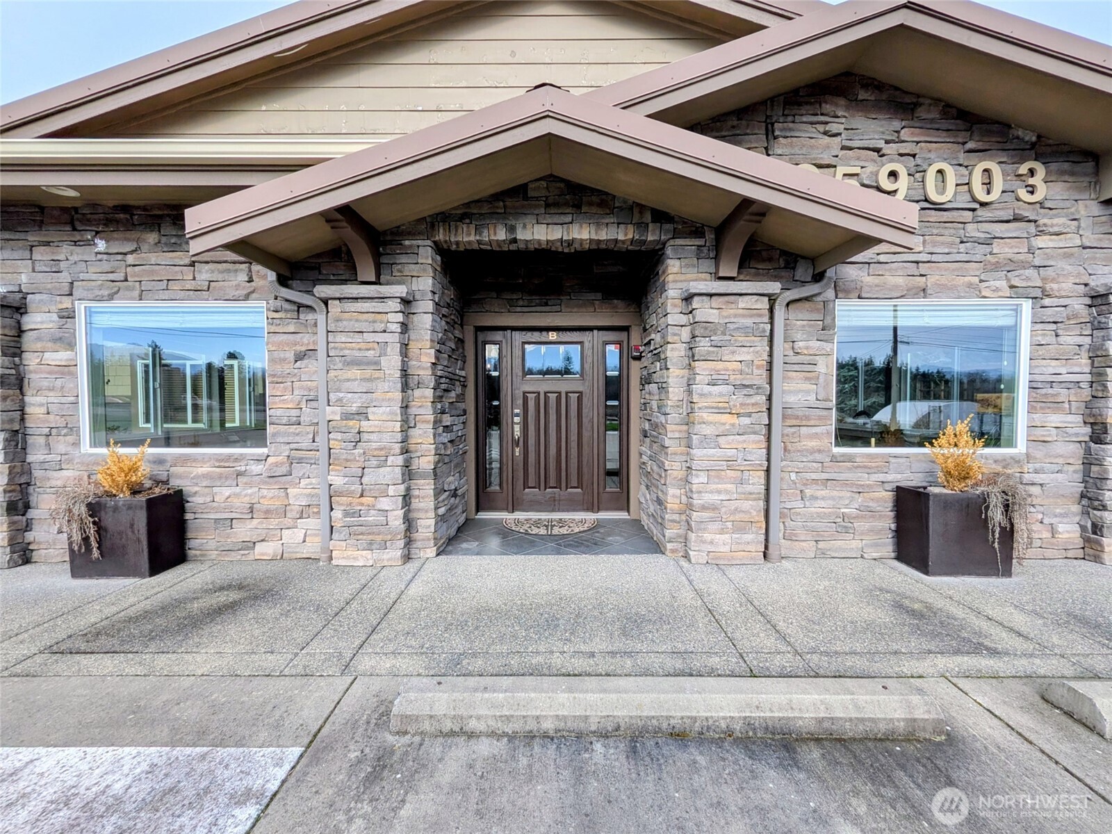 259003 Highway 101 W Sequim WA 98382