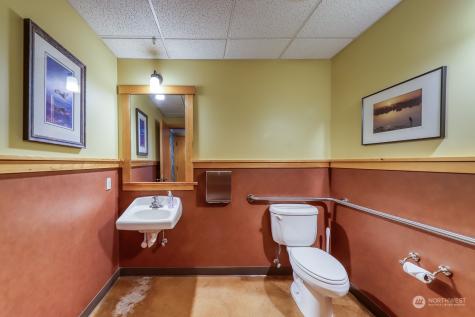 840 Madison Avenue N Bainbridge Island WA 98110