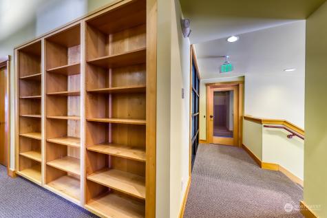 840 Madison Avenue N Bainbridge Island WA 98110