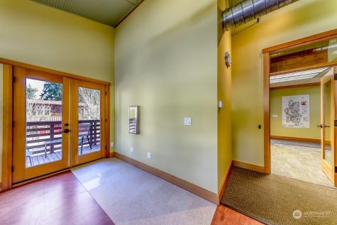 840 Madison Avenue N Bainbridge Island WA 98110