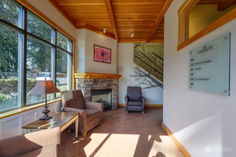 840 Madison Avenue N Bainbridge Island WA 98110