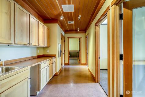 840 Madison Avenue N Bainbridge Island WA 98110