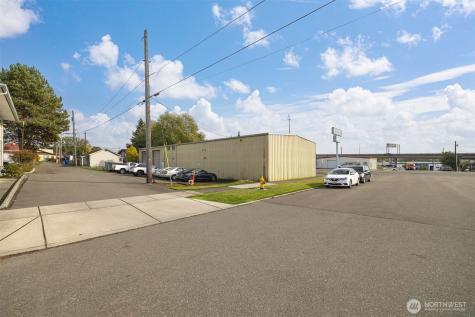 3501 Everett Avenue Everett WA 98201