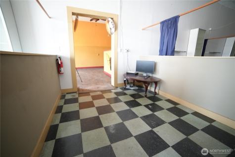 10311 Aurora Avenue N Seattle WA 98133