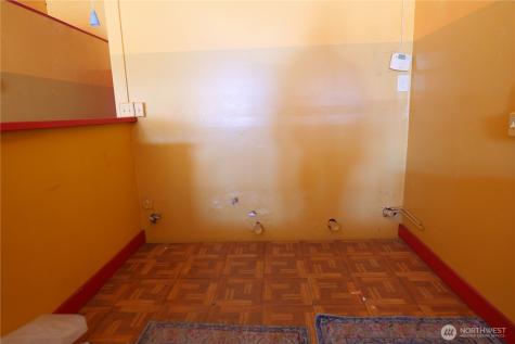 10311 Aurora Avenue N Seattle WA 98133