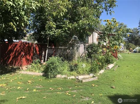 2358 Elmway Okanogan WA 98840