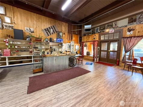 107 Main Street Riverside WA 98849