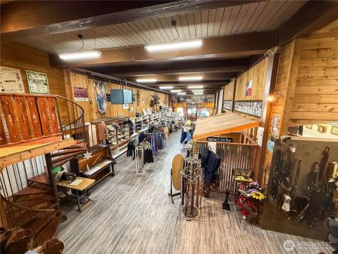 107 Main Street Riverside WA 98849