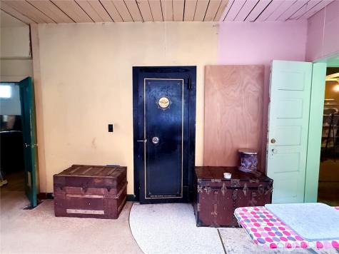 107 Main Street Riverside WA 98849