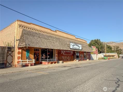 107 Main Street Riverside WA 98849
