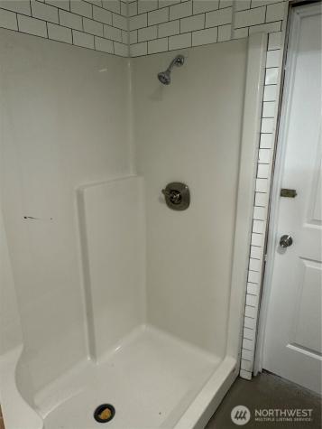 11022 Valley Avenue E Puyallup WA 98372