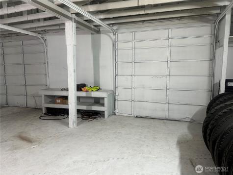 11022 Valley Avenue E Puyallup WA 98372