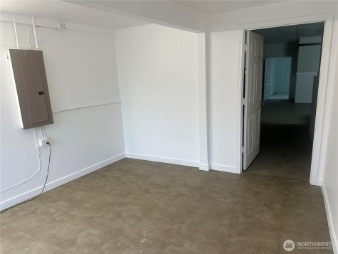 11022 Valley Avenue E Puyallup WA 98372