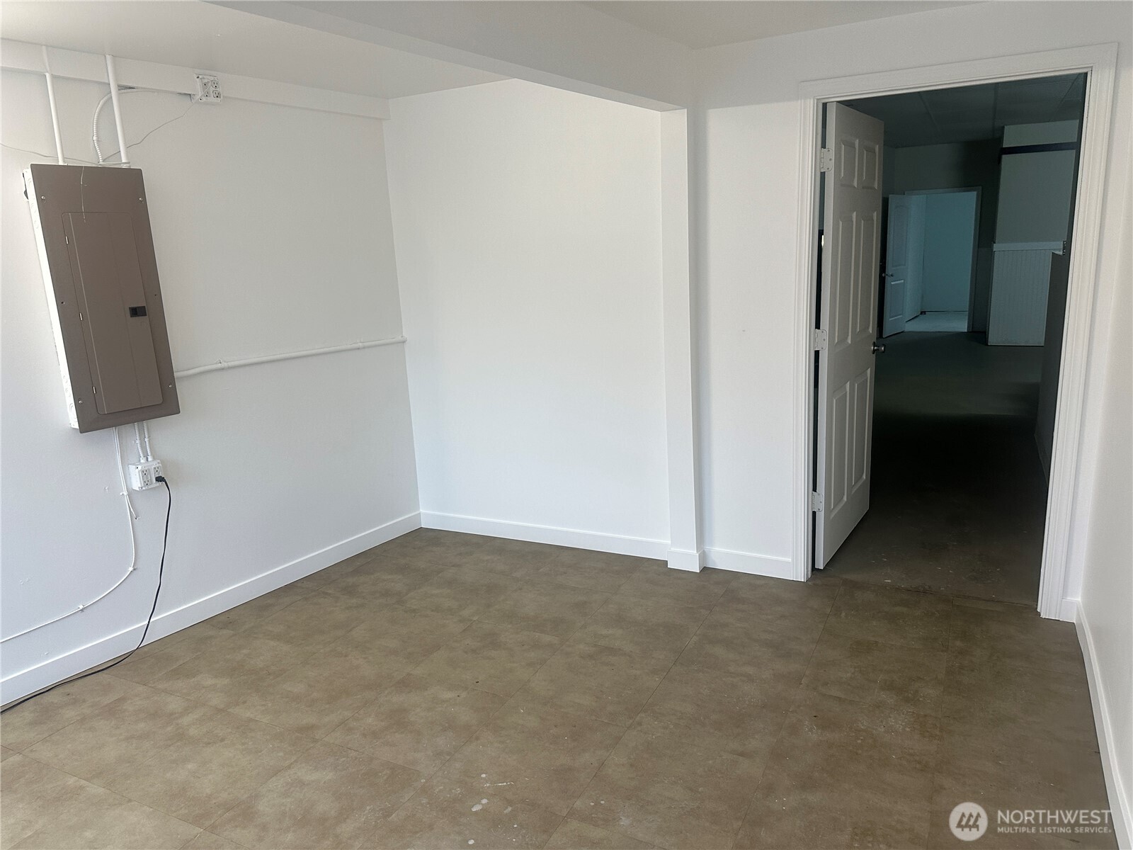 11022 Valley Avenue E Puyallup WA 98372