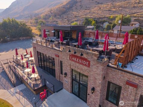 2037 W Woodin Avenue Chelan WA 98816