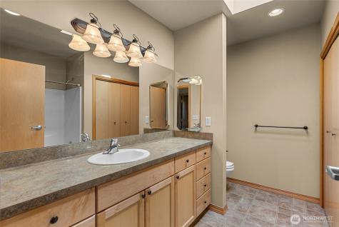 10 N Chelan Avenue Wenatchee WA 98801