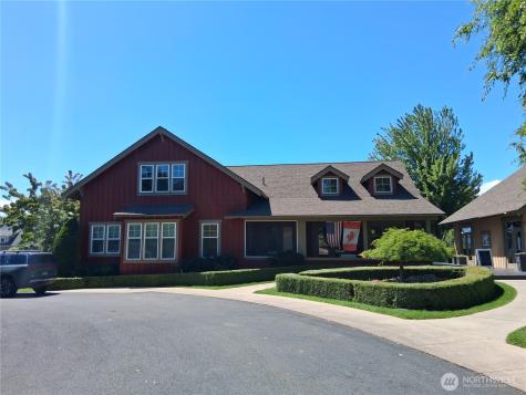 103 Veranda Drive - Admin Bldg Oroville WA 98844