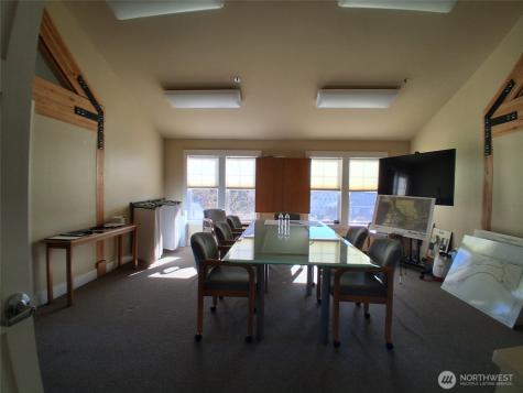 103 Veranda Drive - Admin Bldg Oroville WA 98844