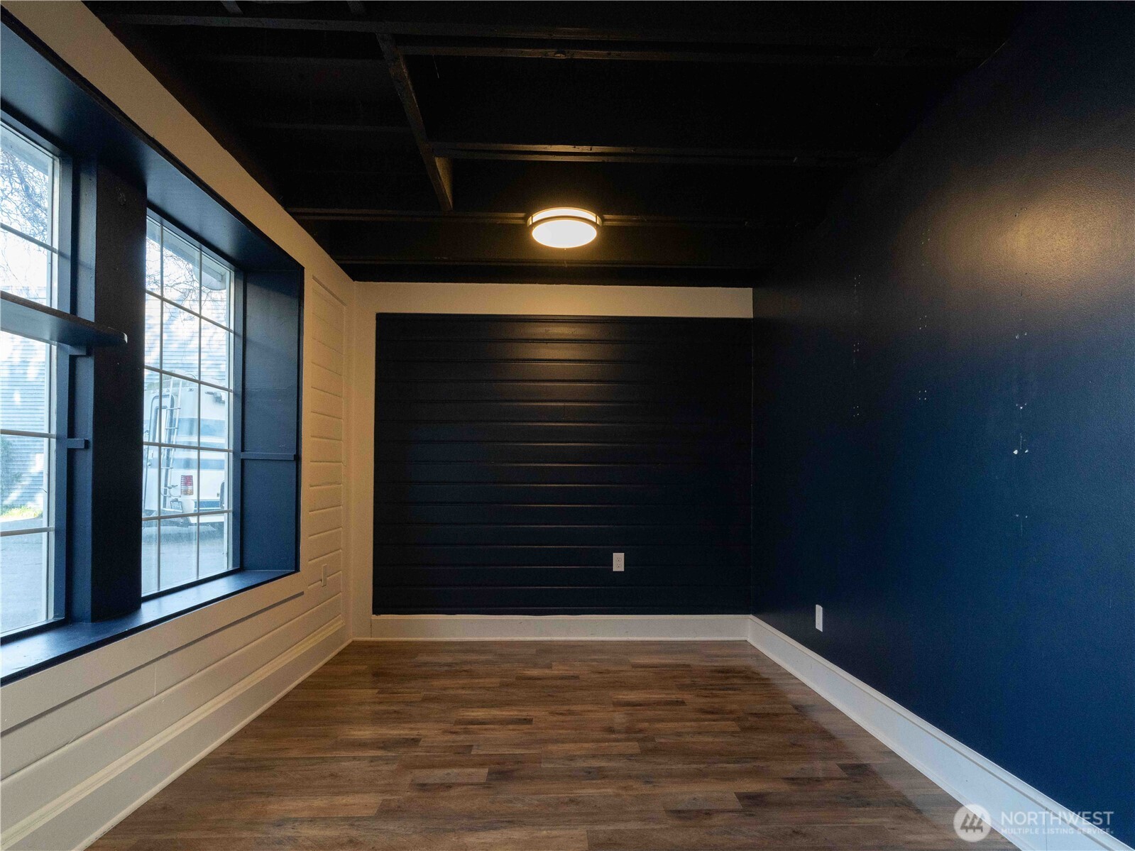 608 Morris Street La Conner WA 98257