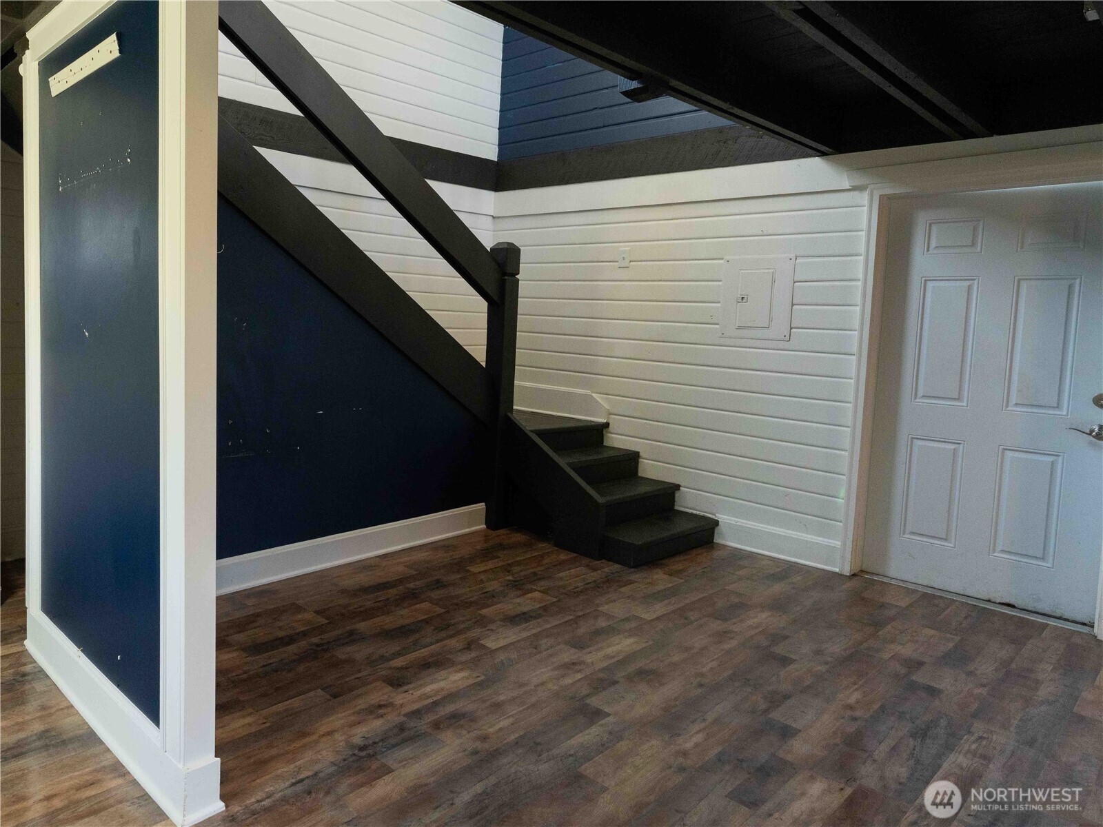 608 Morris Street La Conner WA 98257