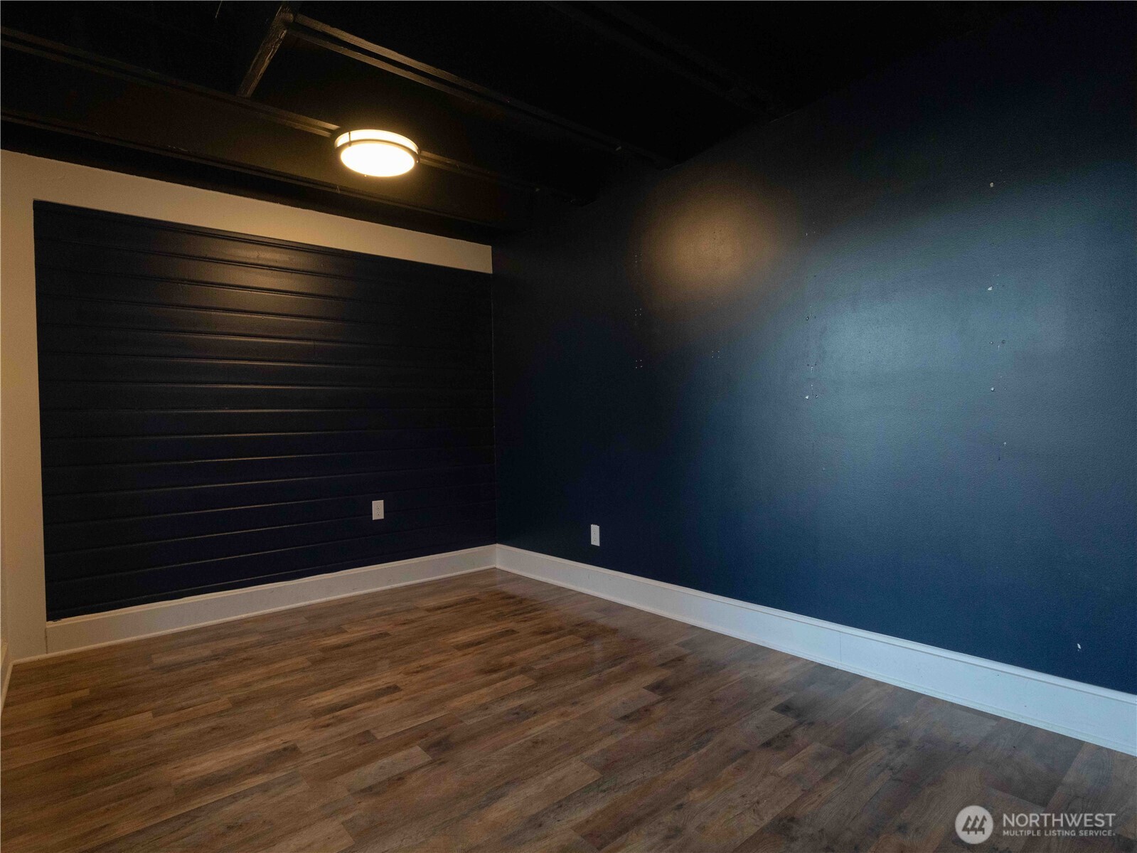 608 Morris Street La Conner WA 98257