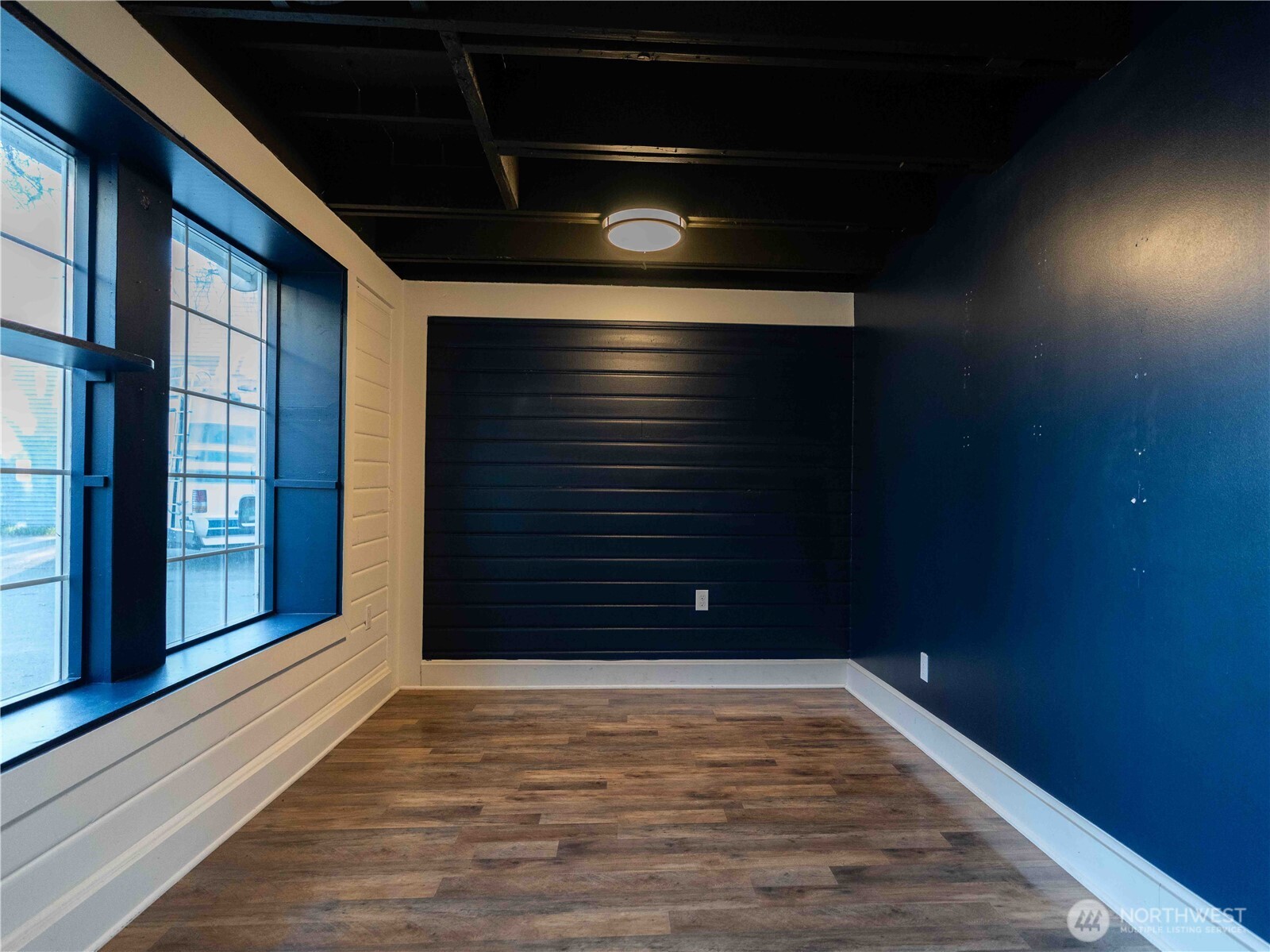 608 Morris Street La Conner WA 98257