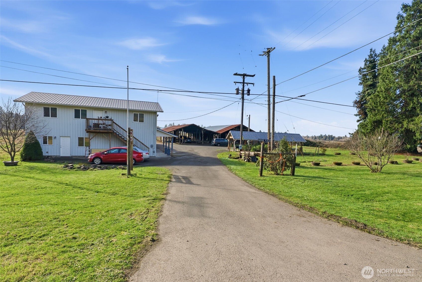 957 W State Route 4 Cathlamet WA 98612