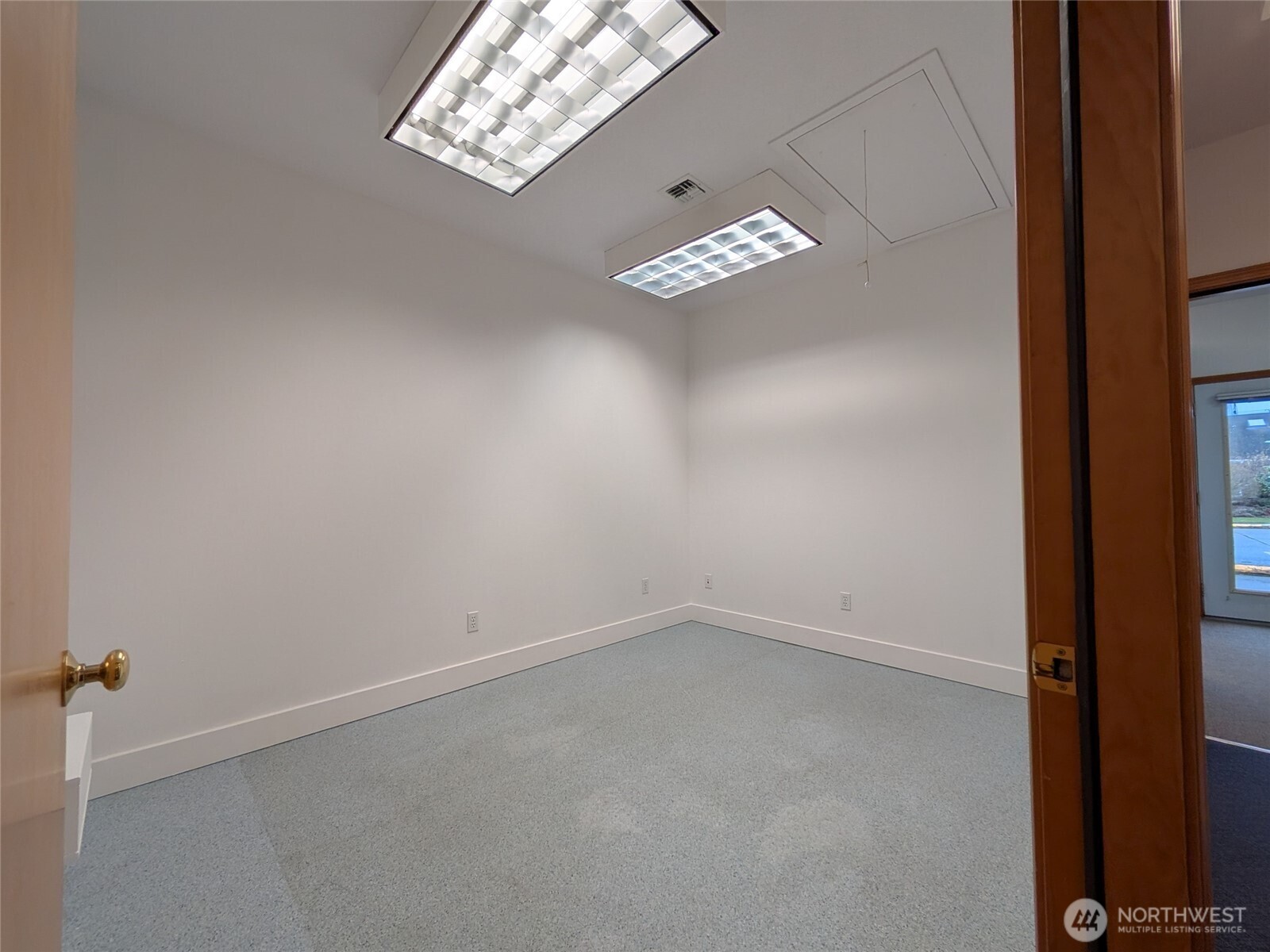 530 W Fir Street Sequim WA 98382
