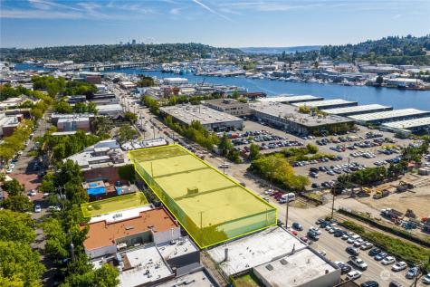 5422 Shilshole Avenue NW Seattle WA 98107